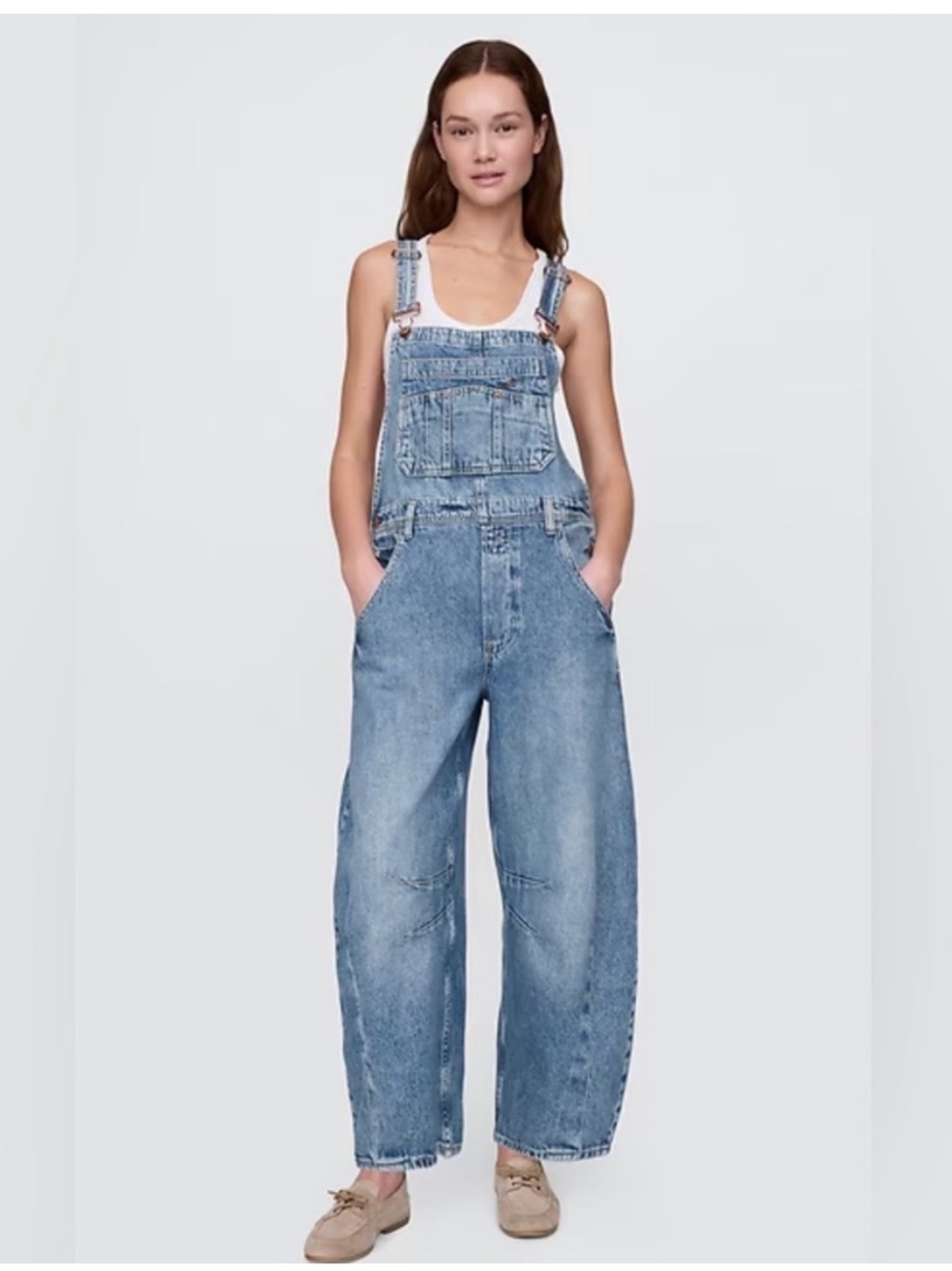 NWT GAP UltraSoft Denim Horseshoe Overalls Sz M
